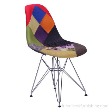 Réplique de chaise rembourrée en patchwork Eames dsr